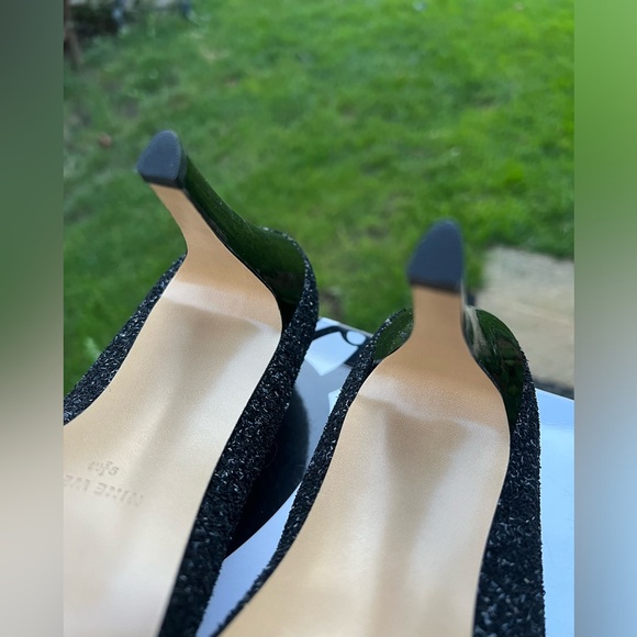 Nine West Peep Toe Sequin Heels Size 9.5M STUNNING! - Picture 5 of 8